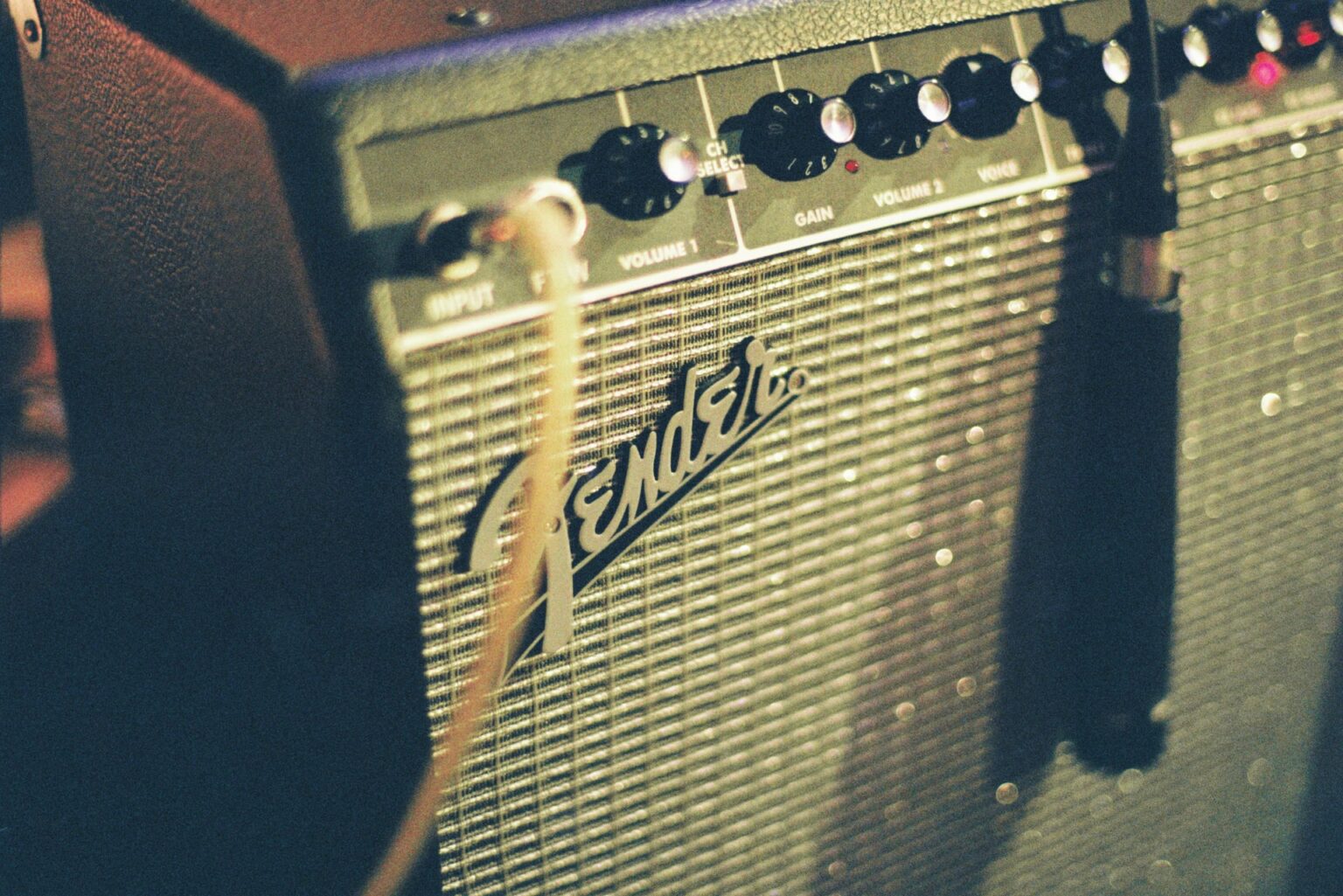 The Top Four Best Guitar Amps Under 100 That You'll Really Love