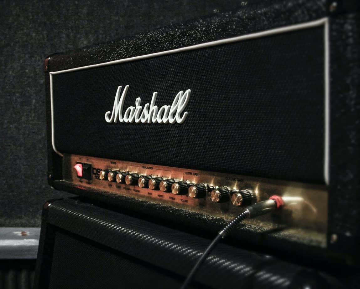 Tube Amps vs Solid State Amps Which Is Better For You? Guitar Space Tube Amps vs Solid State Amps Which Is Better For You? Guitar Space