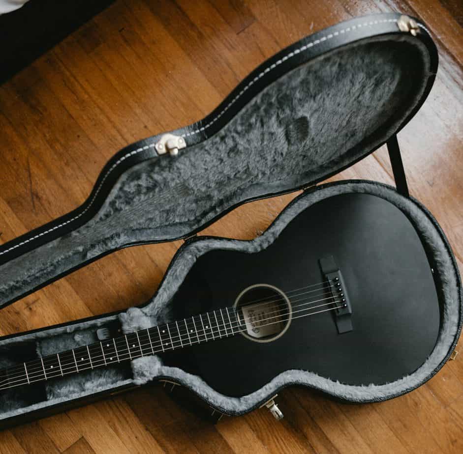 How to Properly Store Your Guitar for Many Years to Come Guitar Space