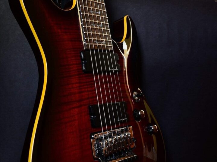 Nanoweb vs Polyweb Guitar Strings: Which Works Best for You?