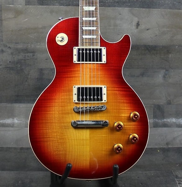 Les Paul Traditional vs Standard: Which Guitar is Better? - Guitar