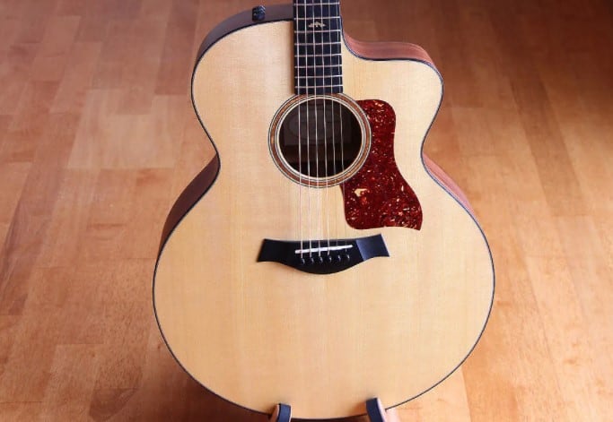 taylor 315ce jumbo