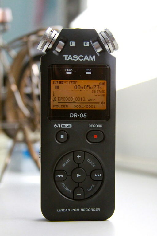 Tascam DR 05 vs Zoom H1 Which is Better For You? Guitar Space