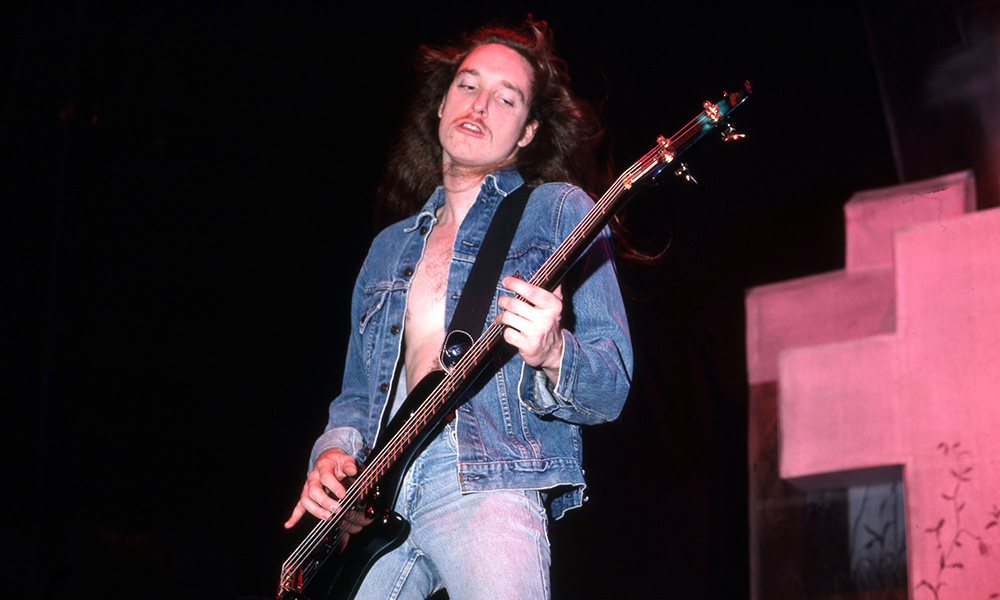 Cliff Burton Rickenbacker History The Cliff Burton FrankenBacker